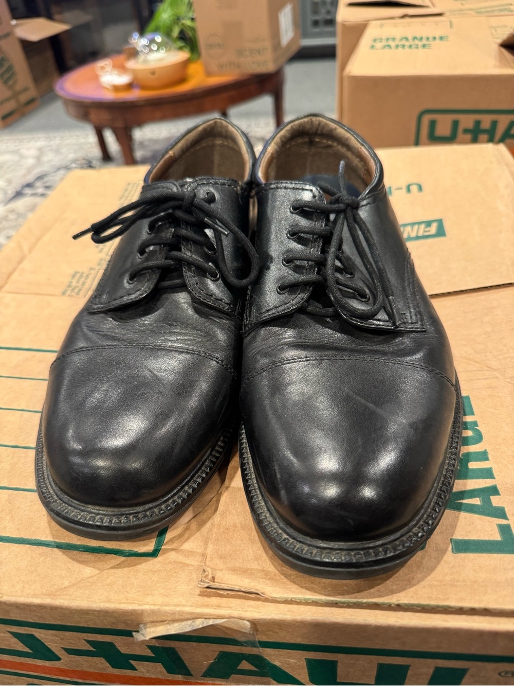 Dockers Black Leather Lace-Up Oxfords
